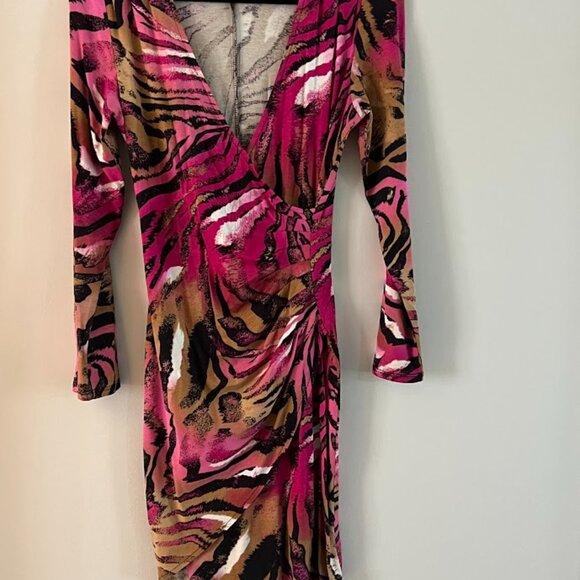 Cache Vintage Black and Pink Zebra Print size M - Picture 1 of 4